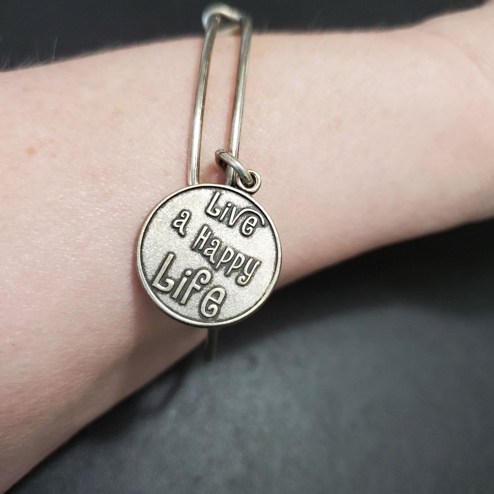 Alex and Ani Live A Healthy Life bracelet 7.25"